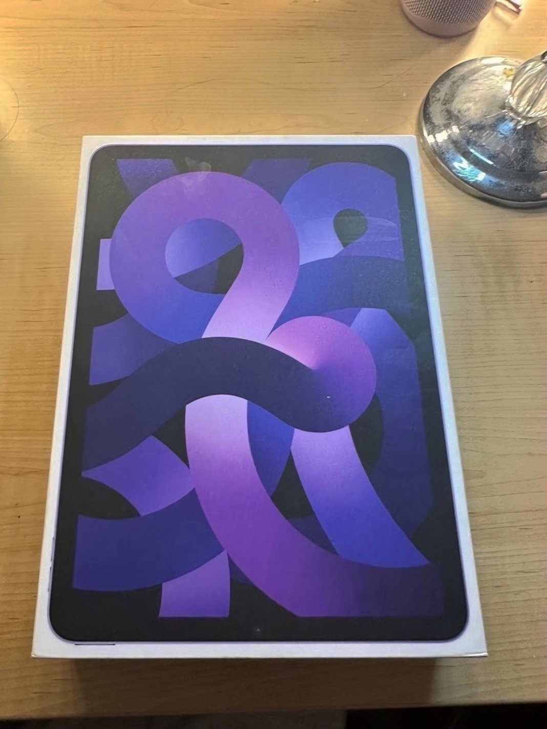 Apple iPad Air 5th Generation 64GB Purple Unlocked - Used