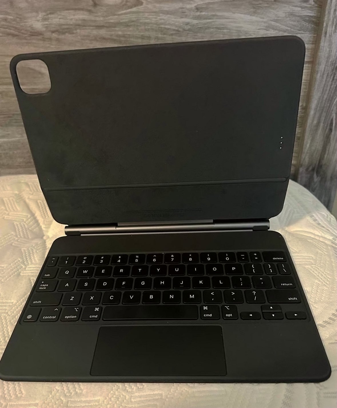 Apple iPad Air 7K92 64GB Unlocked Used image 2