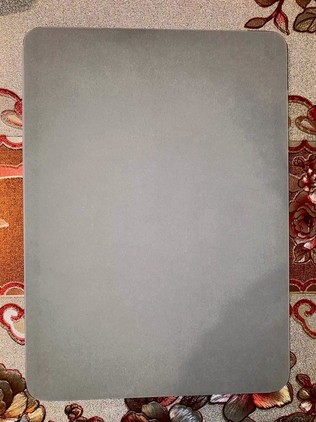 Apple iPad Air 5th Generation 64GB Unlocked Used image 4