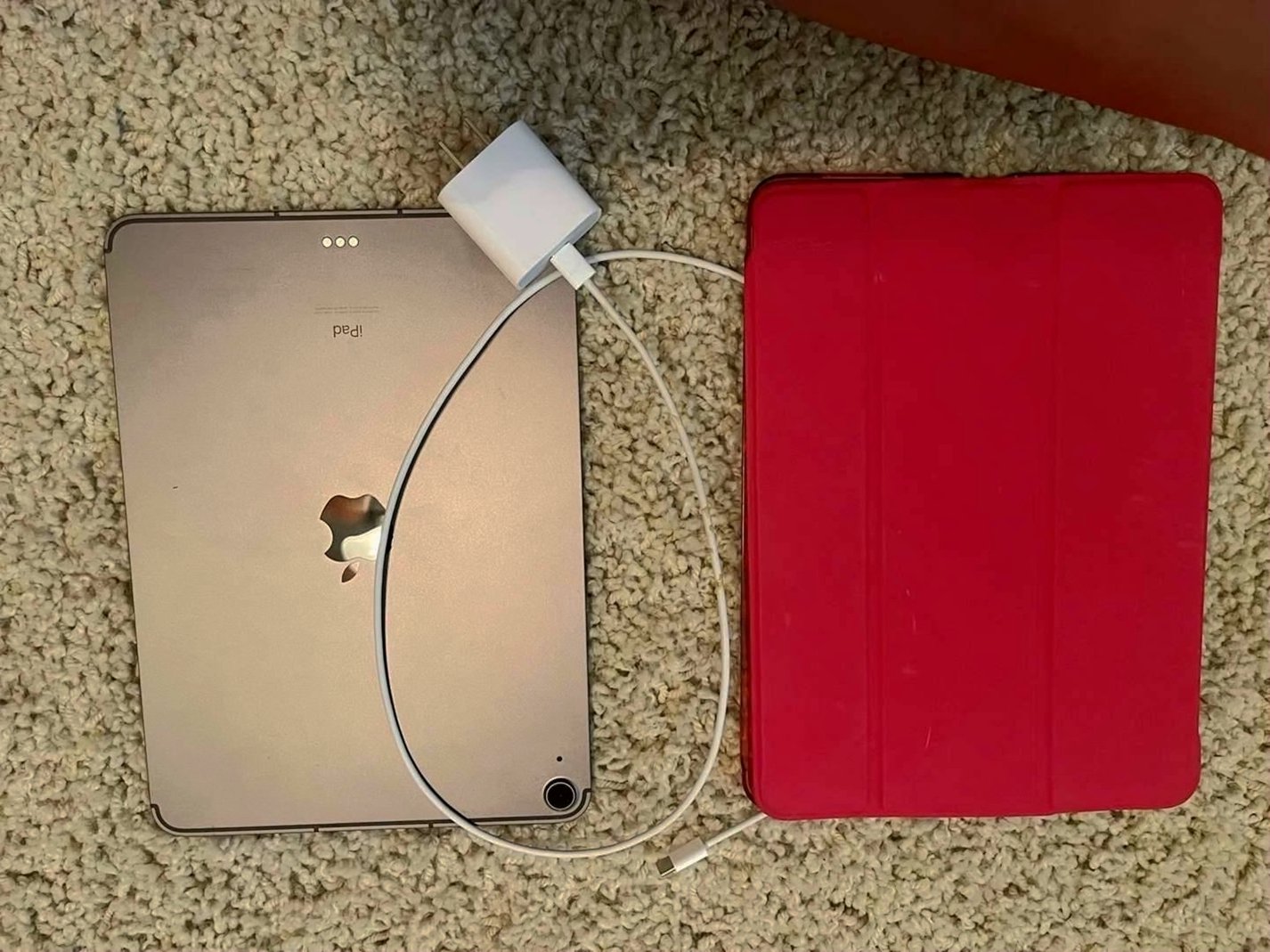 Apple iPad Air 3Q68 64GB Red Unlocked - Used image 3