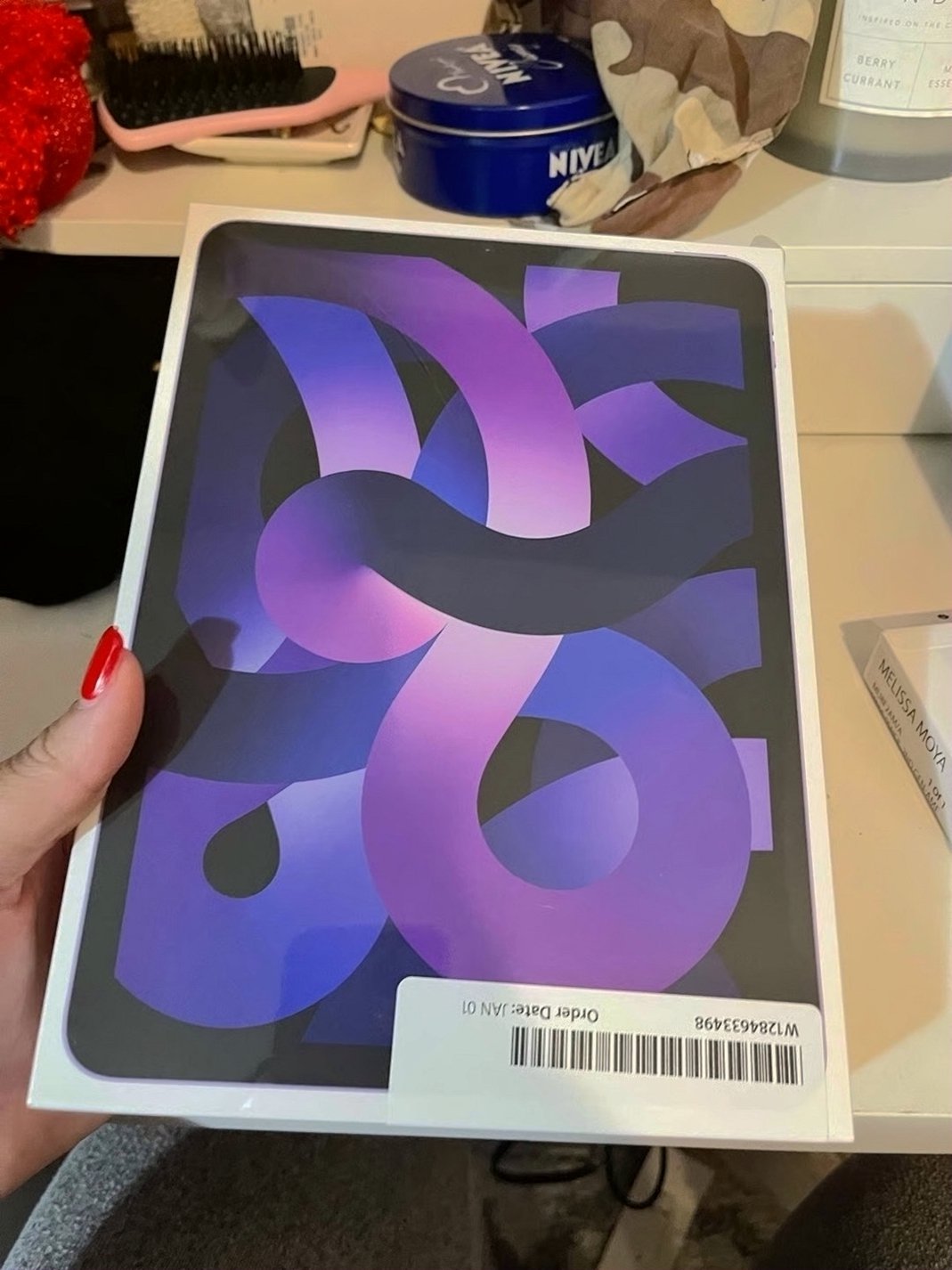 Apple iPad Air 5th Generation 64GB Unlocked Used image 4