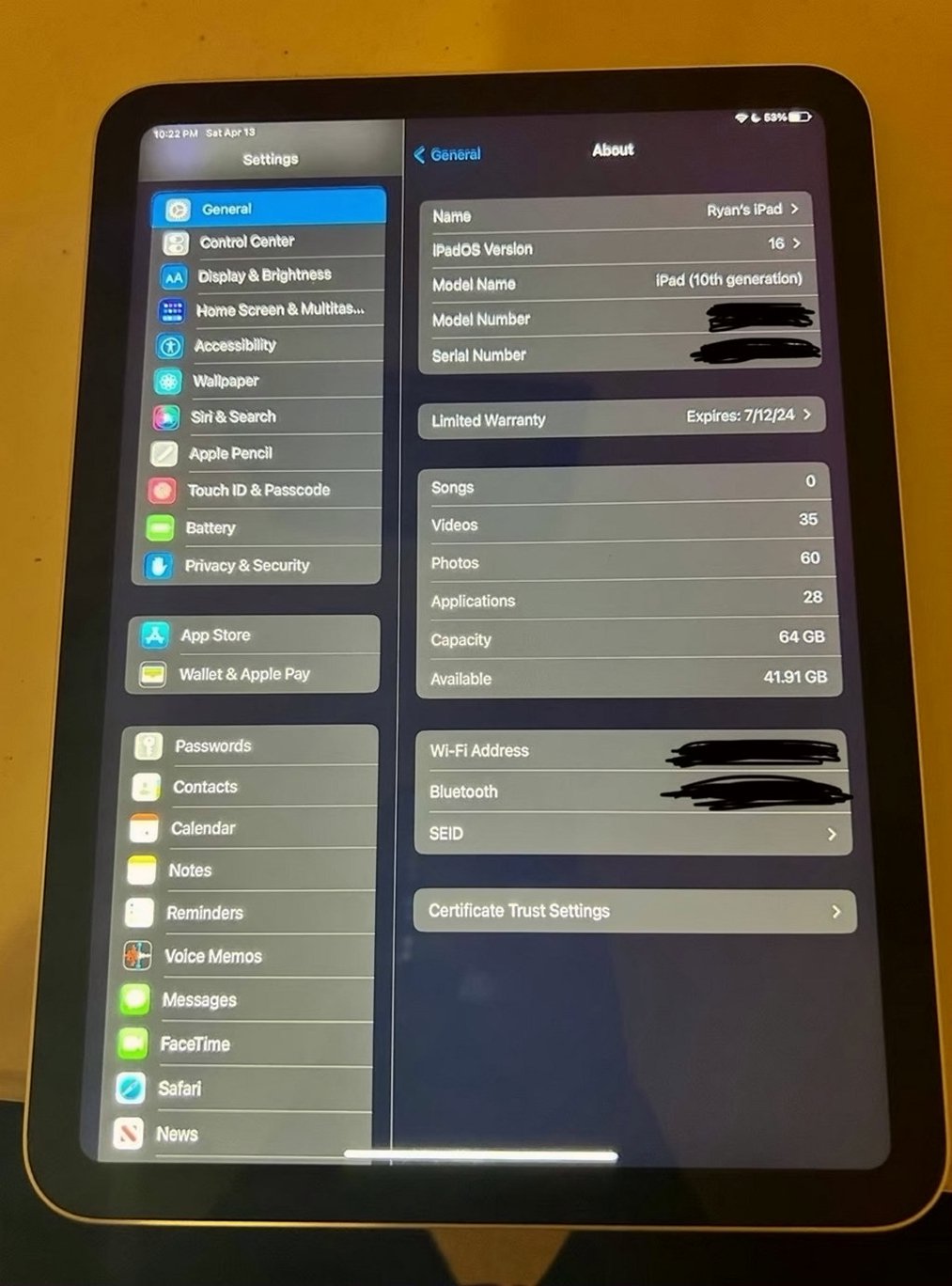 Apple iPad Air 10th Generation 64GB Silver Unlocked - Used image 5