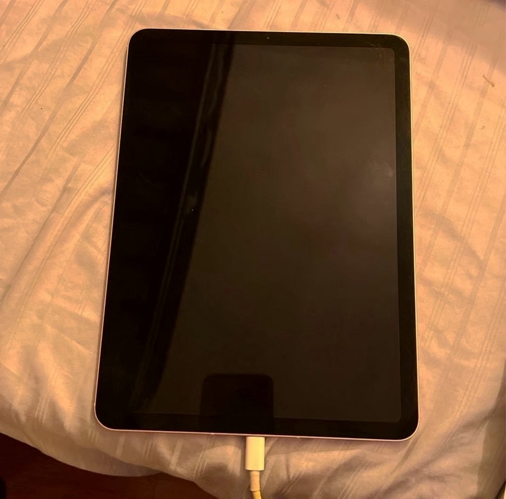 Apple iPad Air 4th Generation 64GB Space Gray Unlocked - Used