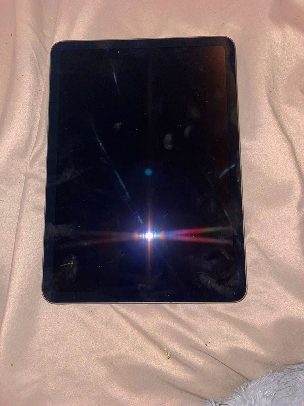 Apple iPad Air 8D51 64GB Space Gray Unlocked - Used image 3