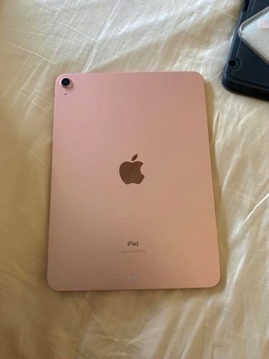 Apple iPad Air 4th Generation 64GB Rose Gold Unlocked - Used image 2