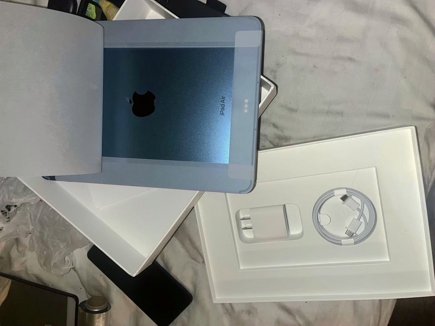 Apple iPad Air 5th Generation 64GB Blue Unlocked - Used