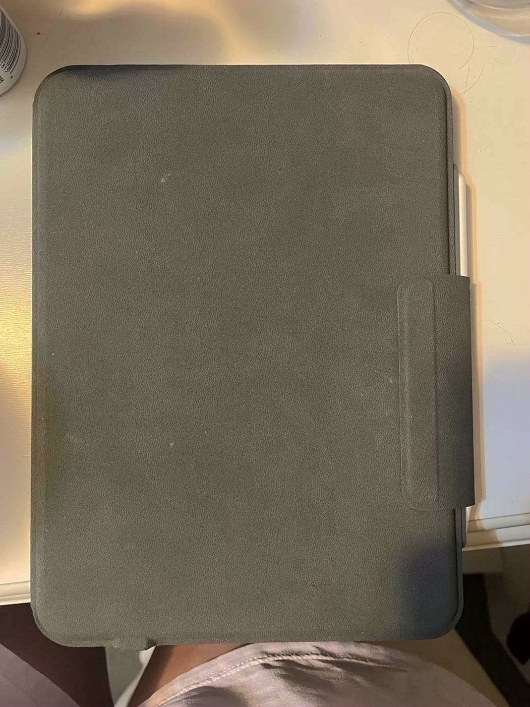 Apple iPad Air 10.9 64GB Unlocked - Used image 5