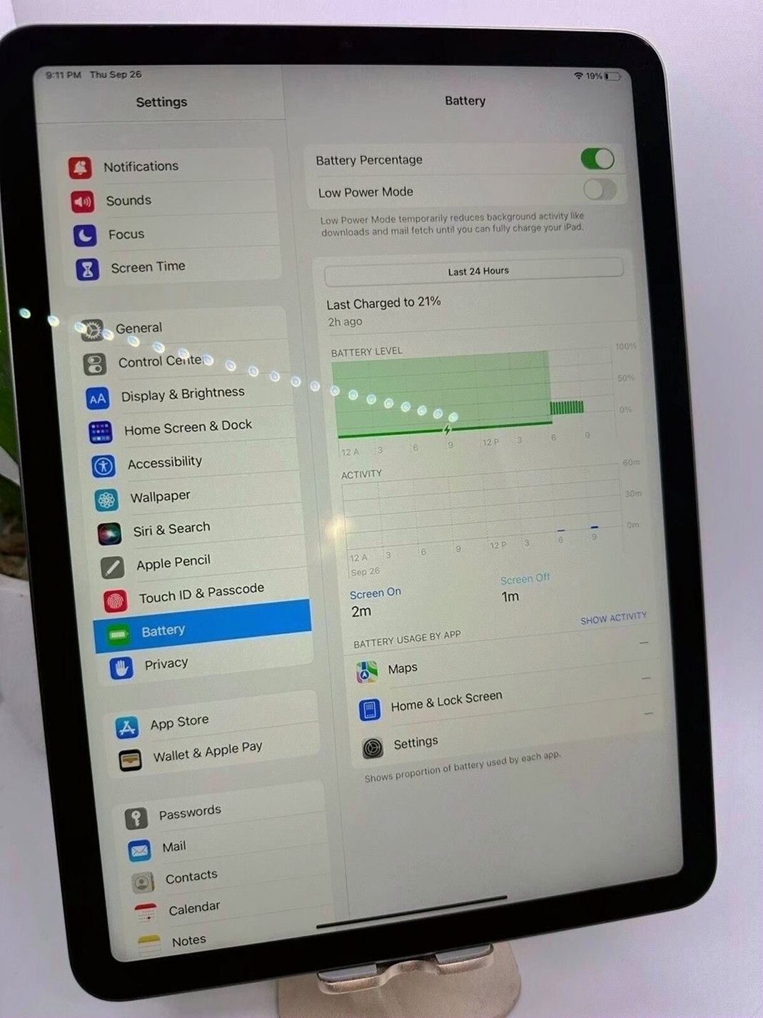 Apple iPad Air 5th Generation 64GB Space Gray Unlocked - Used