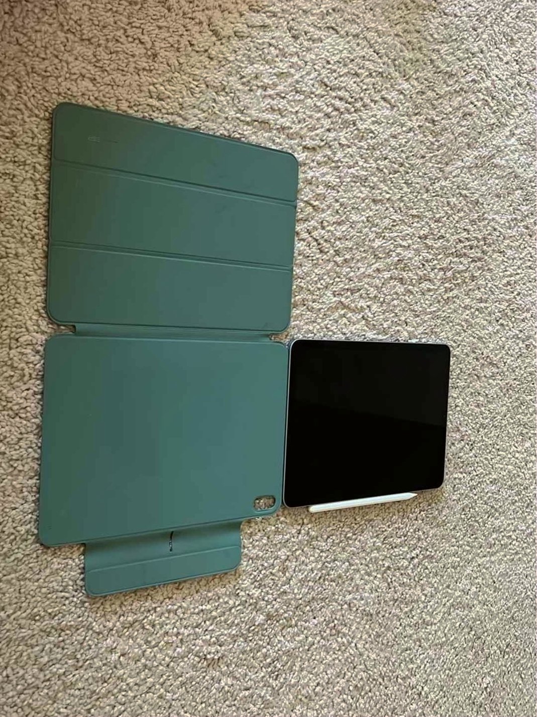 Apple iPad Air 4th Generation 256GB Sky Blue Unlocked - Used