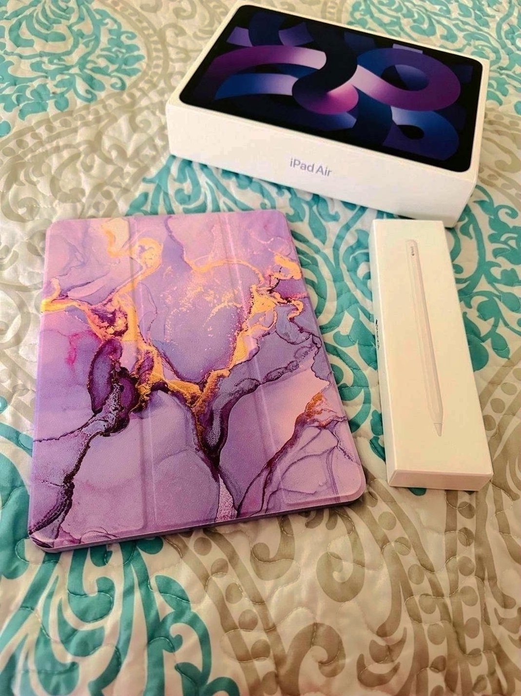 Apple iPad Air 5th Generation 64GB Space Gray Unlocked - Used