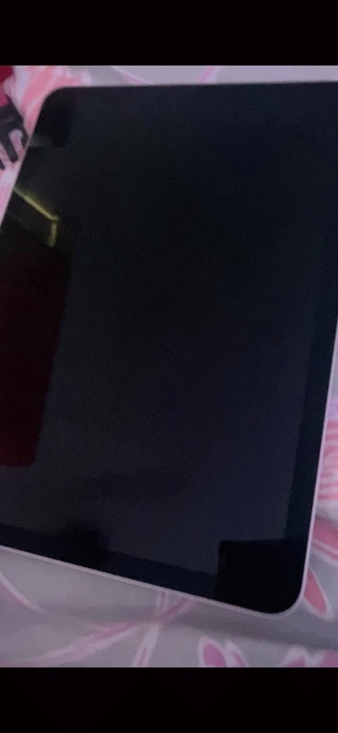 Apple iPad Air 5th Generation 64GB Rose Gold Unlocked - Used image 2
