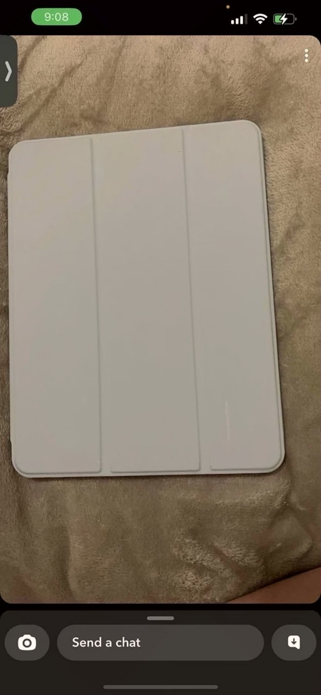 Apple iPad Air 5th Generation 64GB Space Gray Unlocked - Used