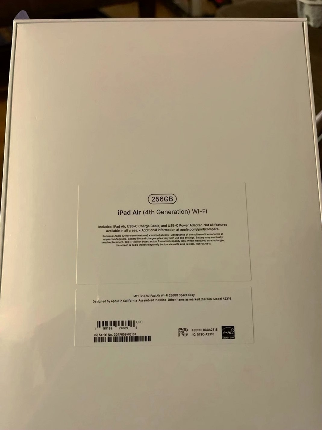Apple iPad Air 4th Generation 64GB Sky Blue Unlocked - Used image 2