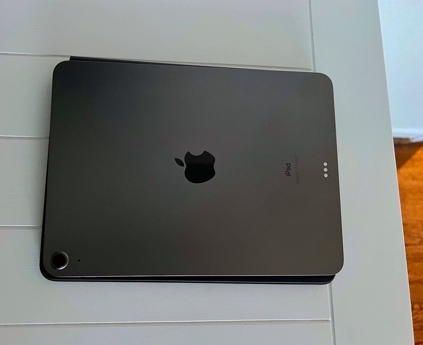 Apple iPad Air 4th Generation 64GB Unlocked - Used image 3