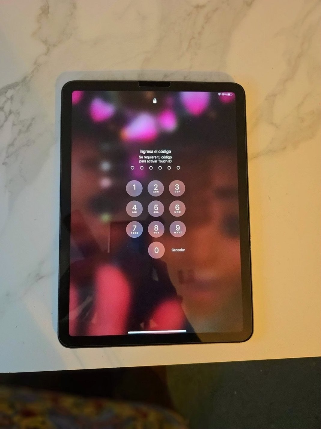 Apple iPad Air 4th Generation 64GB Unlocked Used
