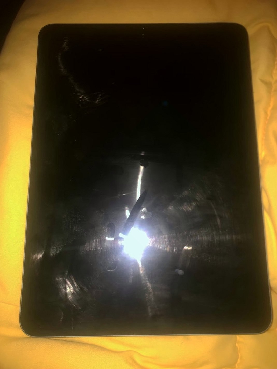 Apple iPad Air 4th Generation 64GB Unlocked - Used
