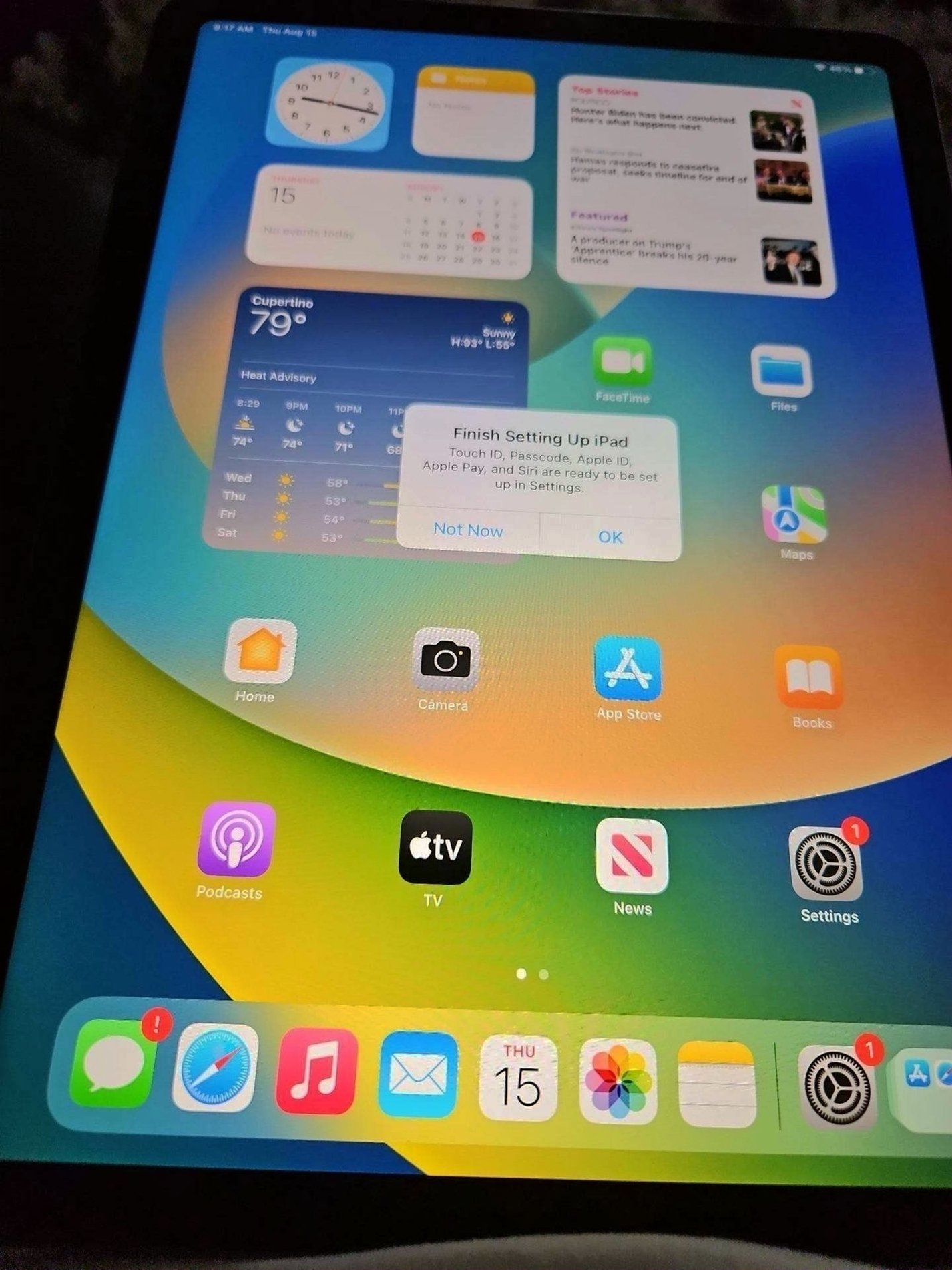 Apple iPad Air 5th Generation 64GB Space Grey Unlocked - Used image 4