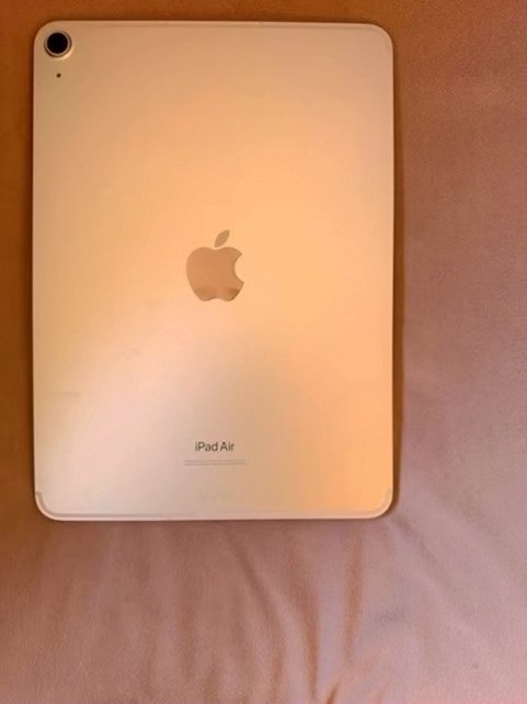 Apple iPad Air 5th Generation 256GB Pink Unlocked - Used image 2