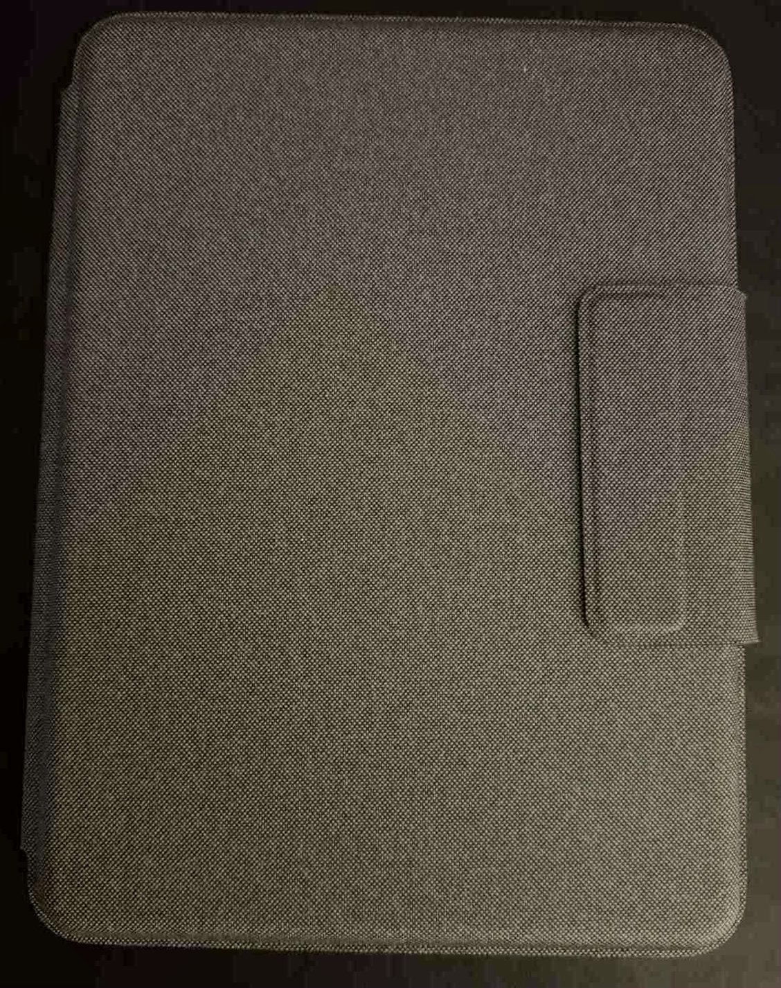 Apple iPad Air 4th Generation 64GB Space Gray Unlocked - Used image 3