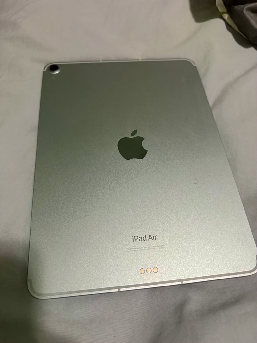 Apple iPad Air 11inch M2 Chip Unlocked Used image 3