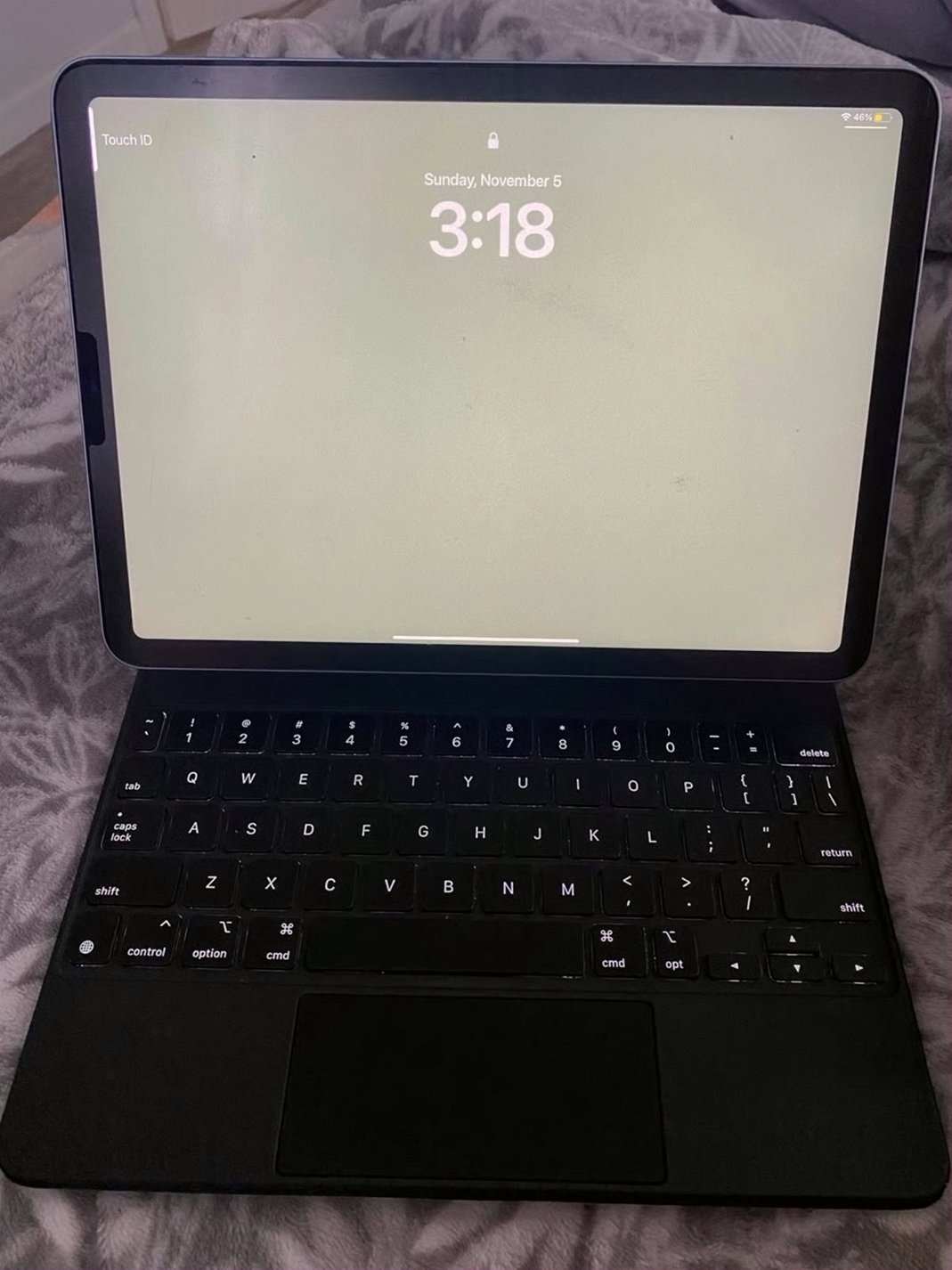 Apple iPad Air Generation 4 Unlocked - Used image 5