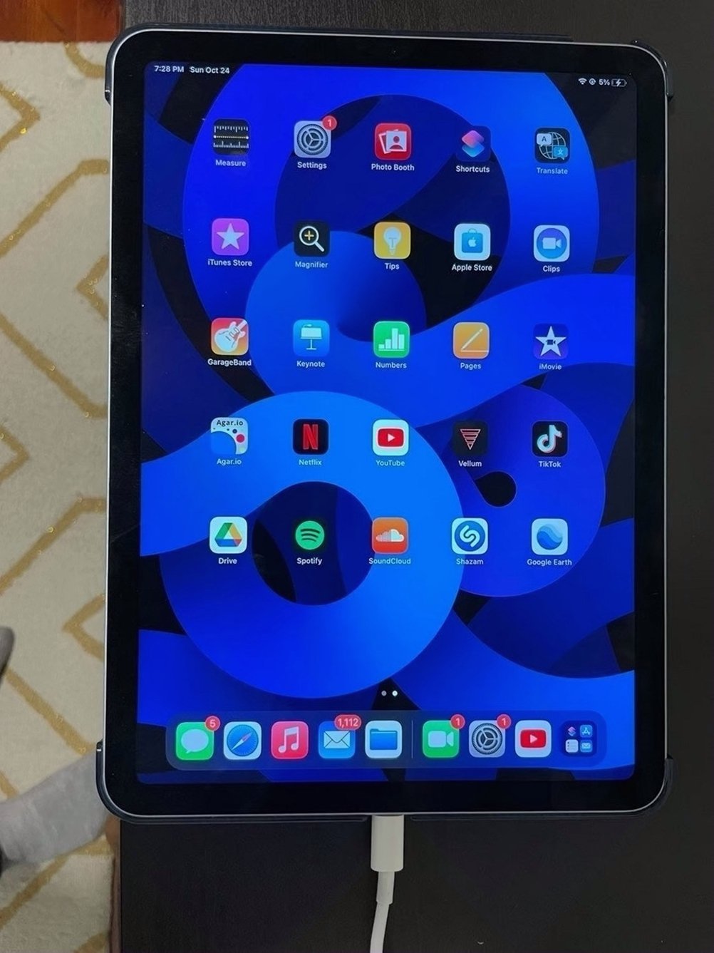 Apple iPad Air 4 64GB WiFi Unlocked - Used