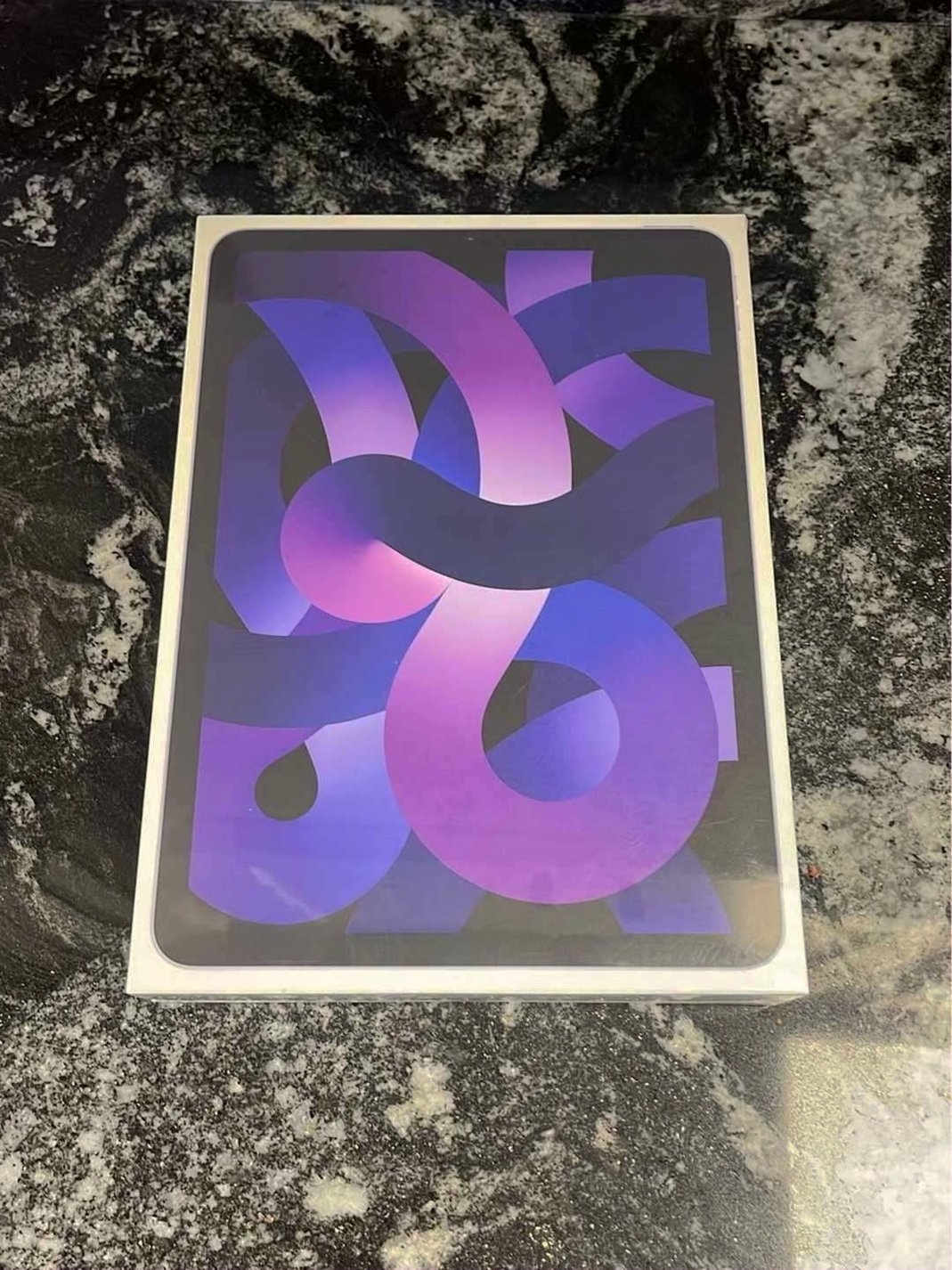 Apple iPad Air 256GB Purple Unlocked - Used