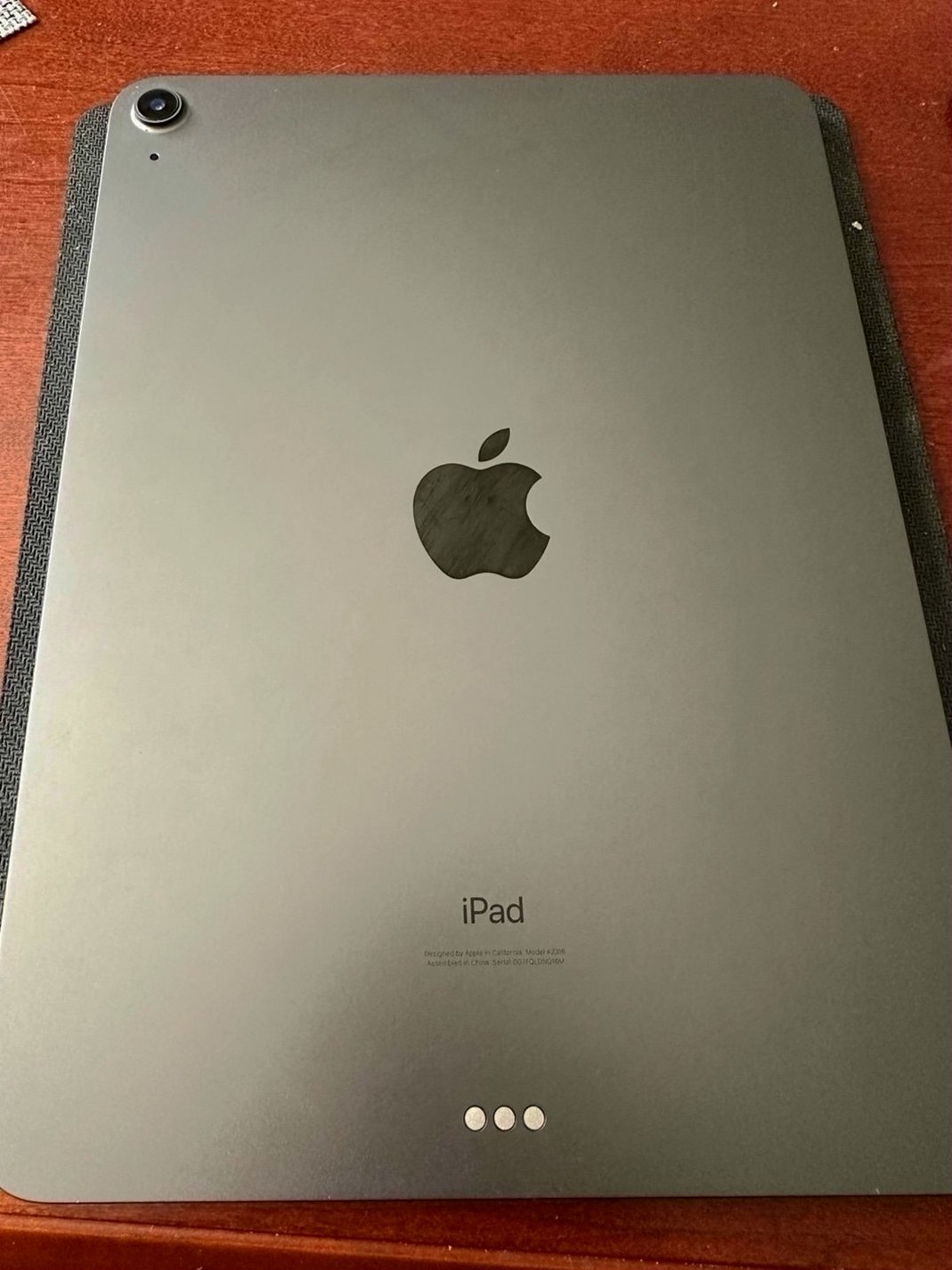 Apple iPad Air 4th Generation 64GB Space Gray Unlocked - Used image 2