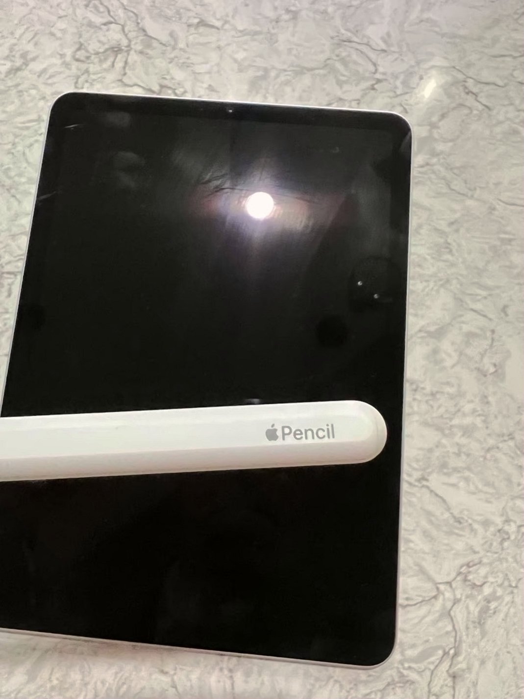 Apple iPad Air 5th Generation 64GB Space Gray Unlocked - Used image 4