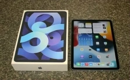 Apple iPad Air 4th Generation 256GB Blue Unlocked - Used image 2