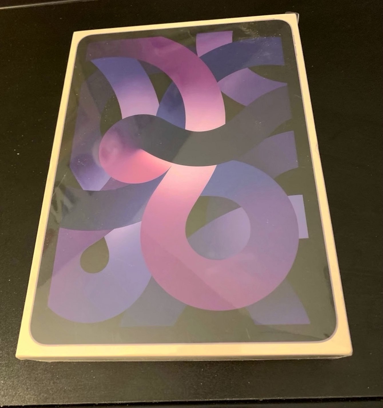 Apple iPad Air 5th Generation 64GB Purple Unlocked - Used