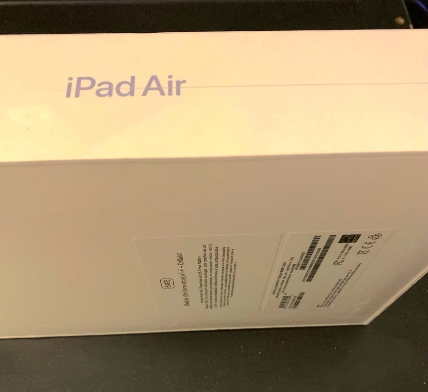 Apple iPad Air 5th Generation 64GB Purple Unlocked - Used image 3
