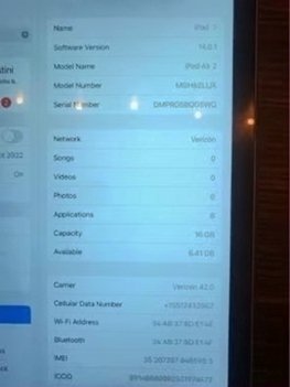 Apple iPad Air 2nd Generation 64GB Black Unlocked - Used image 3