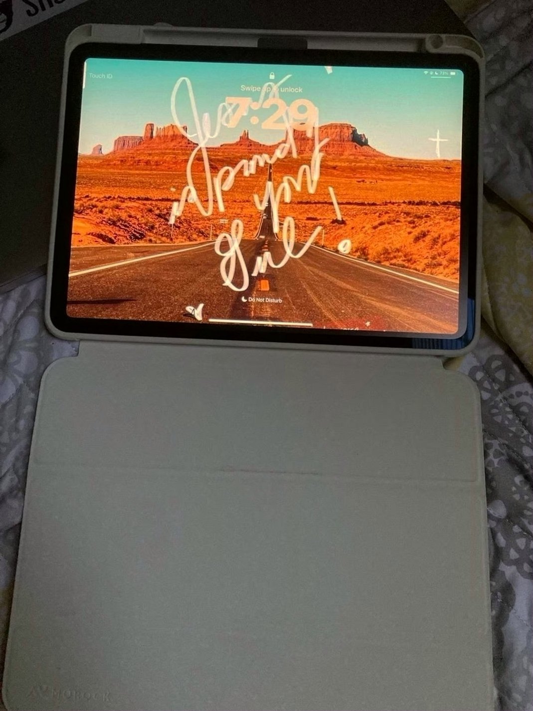 Apple iPad Air 5th Gen 64GB Metal Purple Unlocked - Used