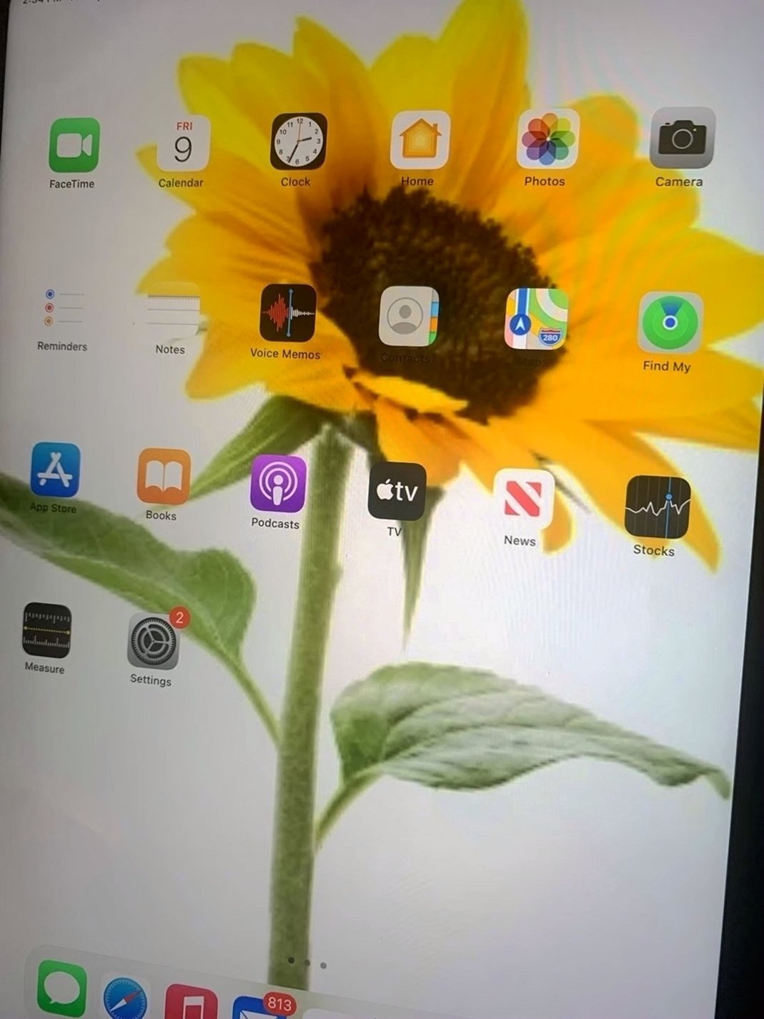 Apple iPad Air 4th Generation 64GB Space Gray Unlocked - Used image 2
