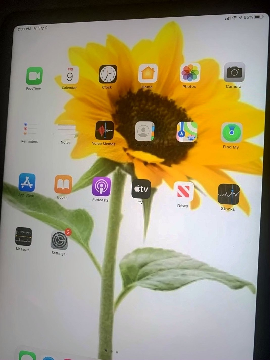 Apple iPad Air 4th Generation 64GB Space Gray Unlocked - Used image 3
