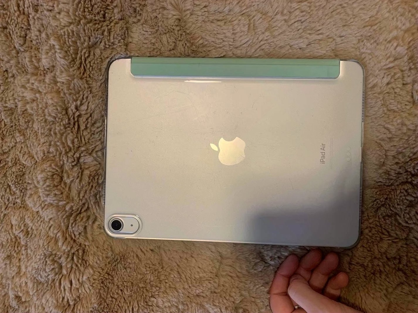 Apple iPad Air 4th Generation 64GB Silver - Used image 2