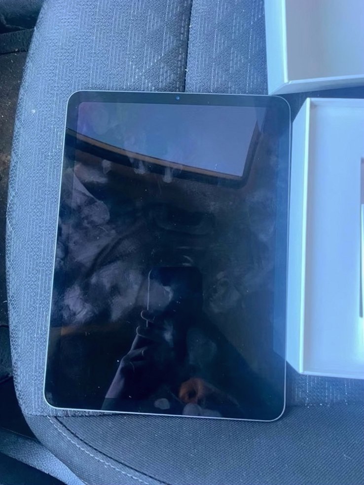 Apple iPad Air 4th Generation 64GB Space Gray Unlocked - Used image 5