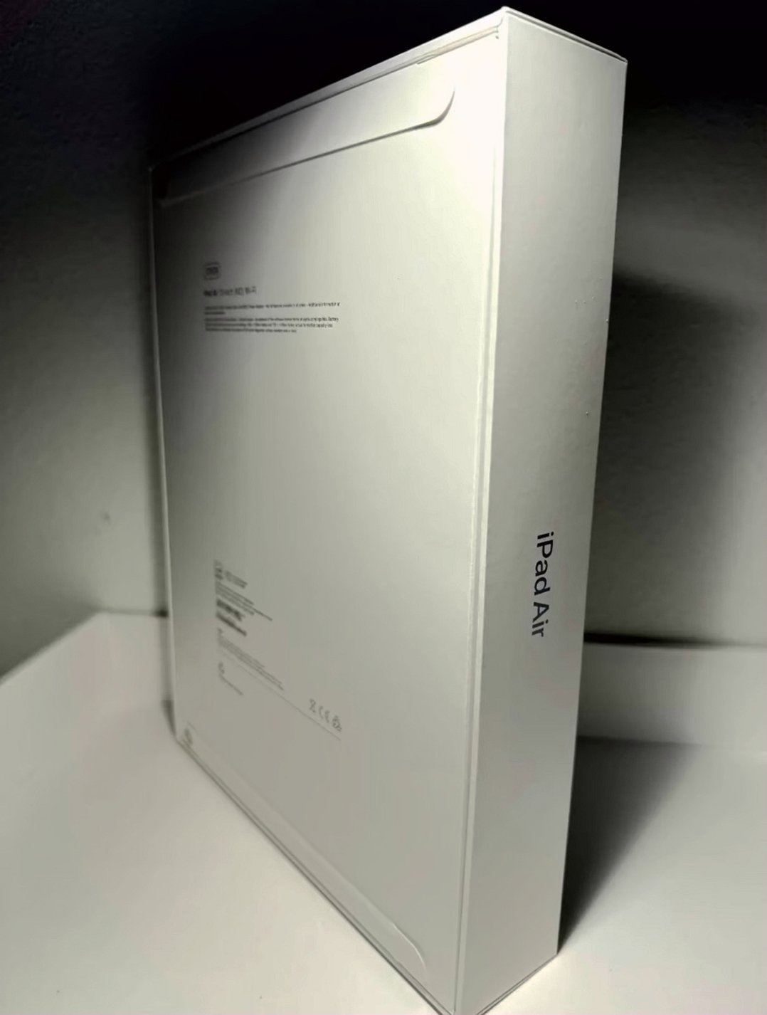 Apple iPad Air 13-inch 128GB Blue Unlocked - Used image 5