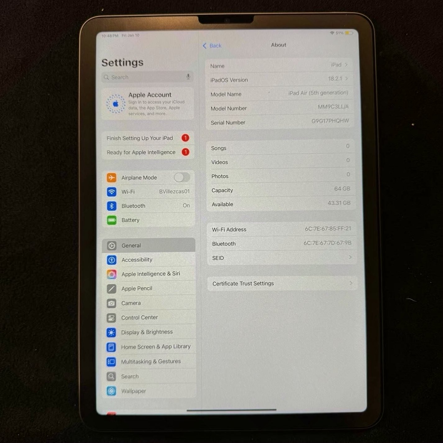 Apple iPad Air 5th Gen 64GB WiFi Unlocked - Used image 2