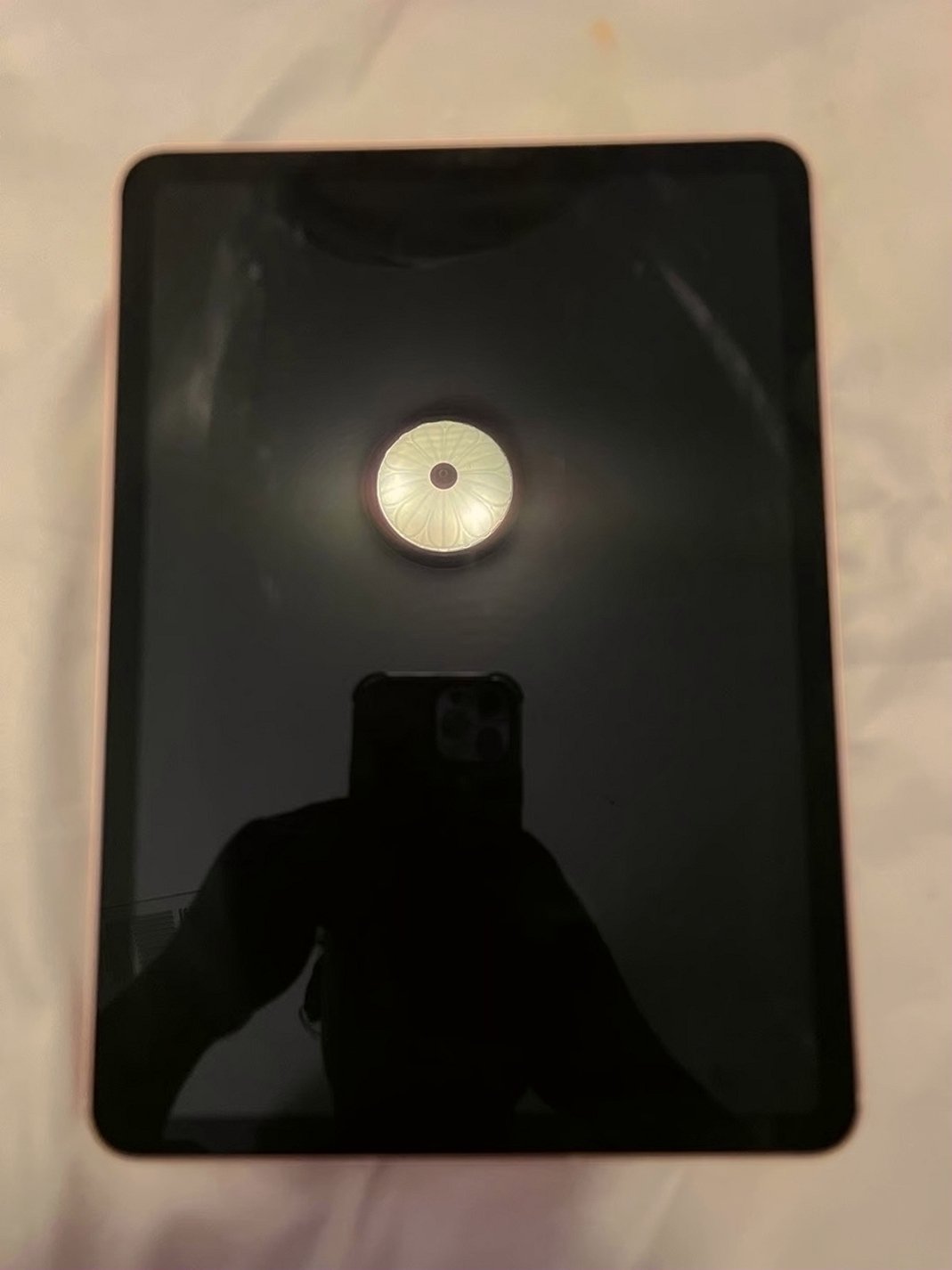 Apple iPad Air 4th Generation 64GB Rose Gold Unlocked - Used image 2