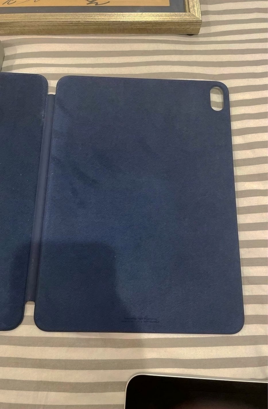Apple iPad Air 4th Generation 64GB Space Gray Unlocked - Used image 3