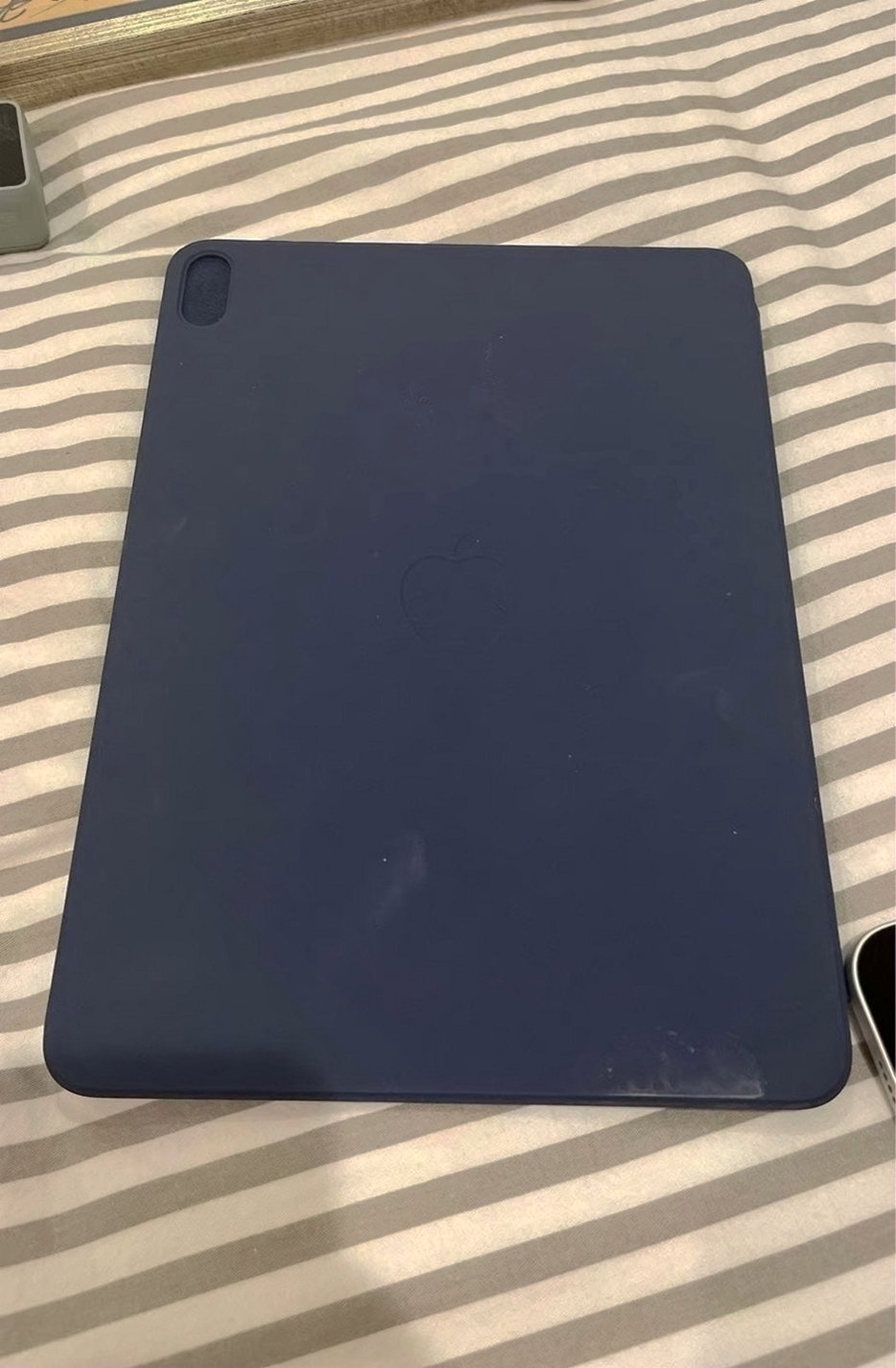 Apple iPad Air 4th Generation 64GB Space Gray Unlocked - Used image 4