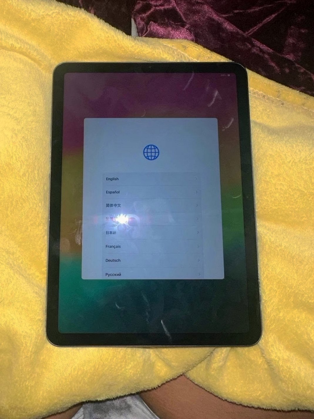 Apple iPad Air 2022 64GB Space Grey WiFi Unlocked - Used