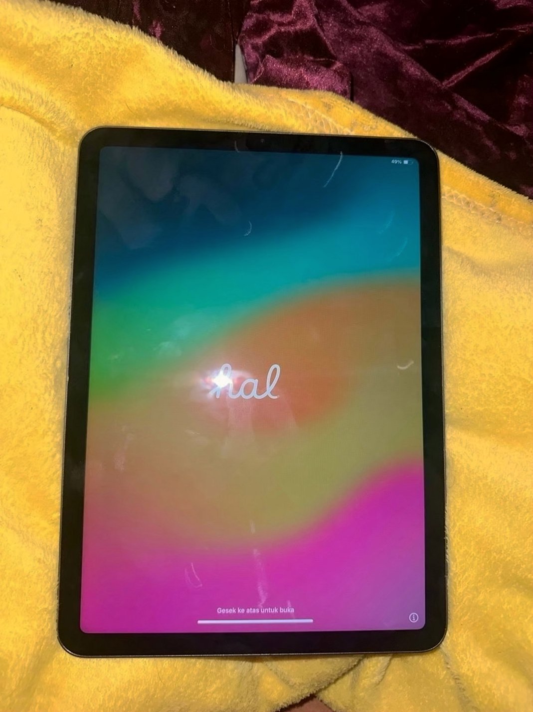 Apple iPad Air 2022 64GB Space Grey WiFi Unlocked - Used image 2