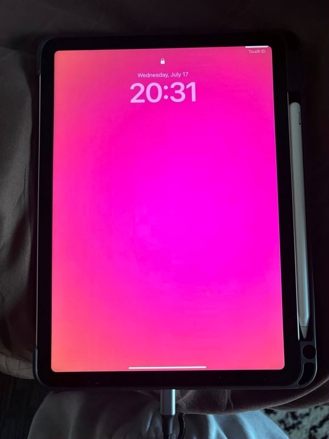 Apple iPad Air 5th Generation 64GB Rose Gold Unlocked - Used