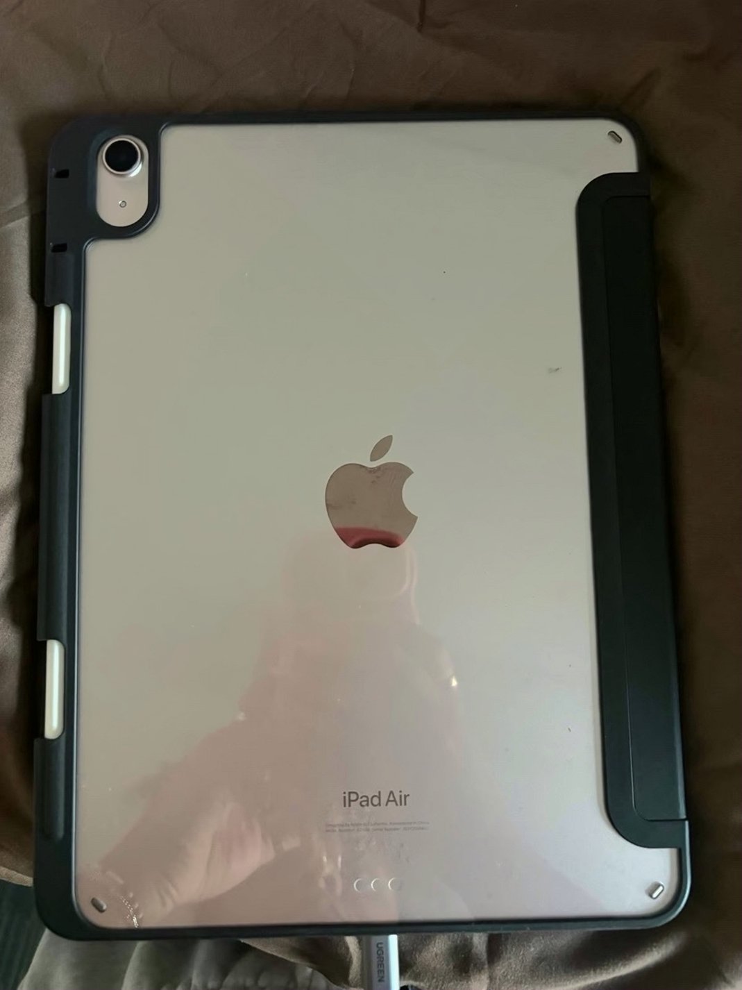 Apple iPad Air 5th Generation 64GB Rose Gold Unlocked - Used image 2