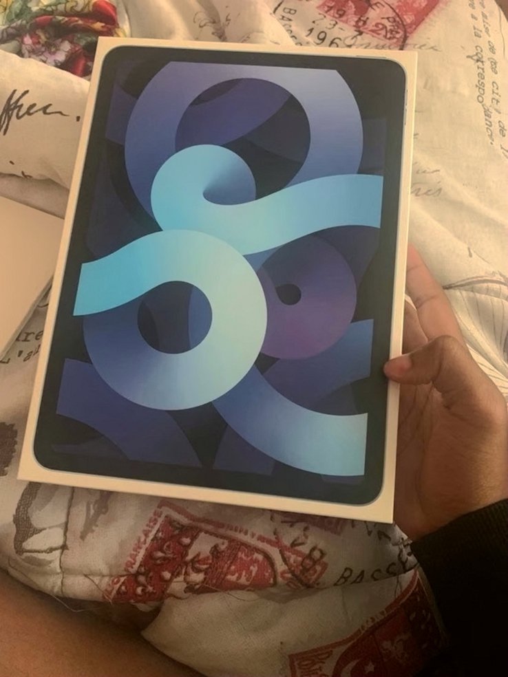 Apple iPad Air 4 5S22 64GB Space Gray Unlocked - Used image 3