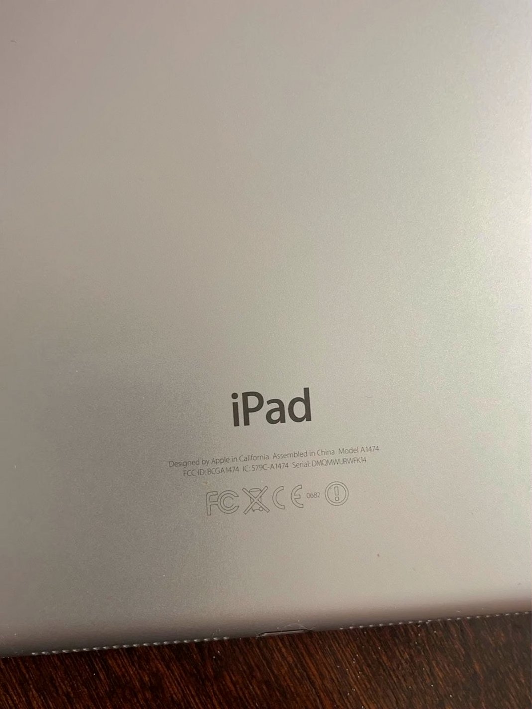 Apple iPad Air 2S71 64GB Silver Unlocked - Used image 3