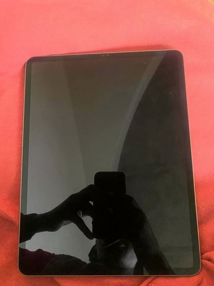 Apple iPad Air 4th Generation 512GB Smoke Grey Unlocked - Used image 2